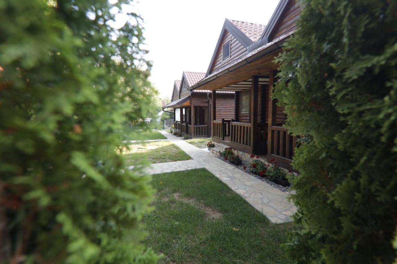 Вилла Brvnare Ala Врдник Экстерьер фото